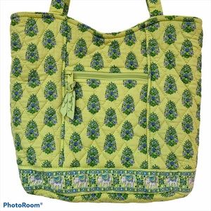 Vera Bradley Shoulder Bag in Citrus Elephants